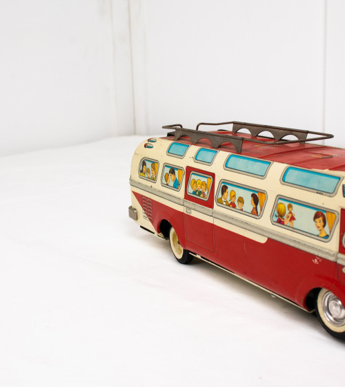 Jouet autobus métallique