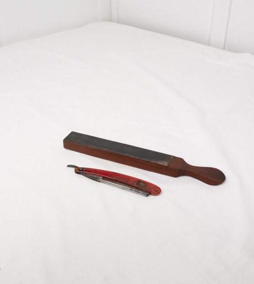 Couteau de barbier LASSERRE avec boîte