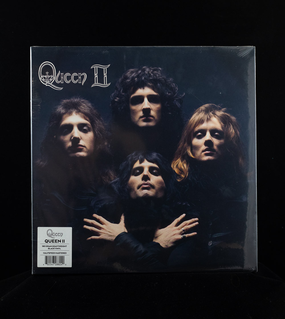 Queen, Queen II