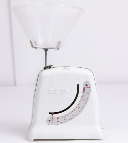 TESTUT báscula con cuenco plástico 350gr