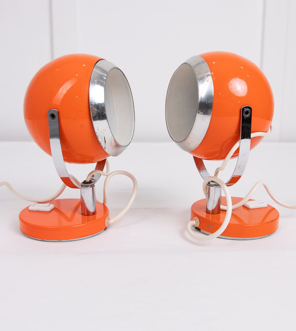 Ensemble de lampes oranges