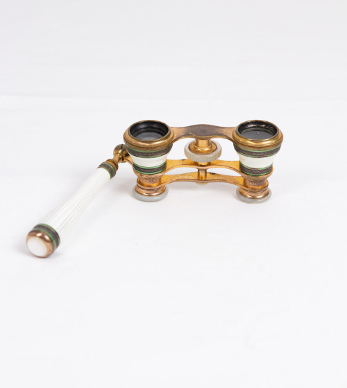 Jumelles de théâtre blanches