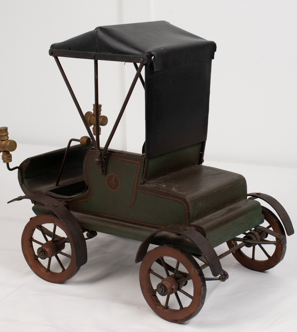 Wooden car from the 1930s